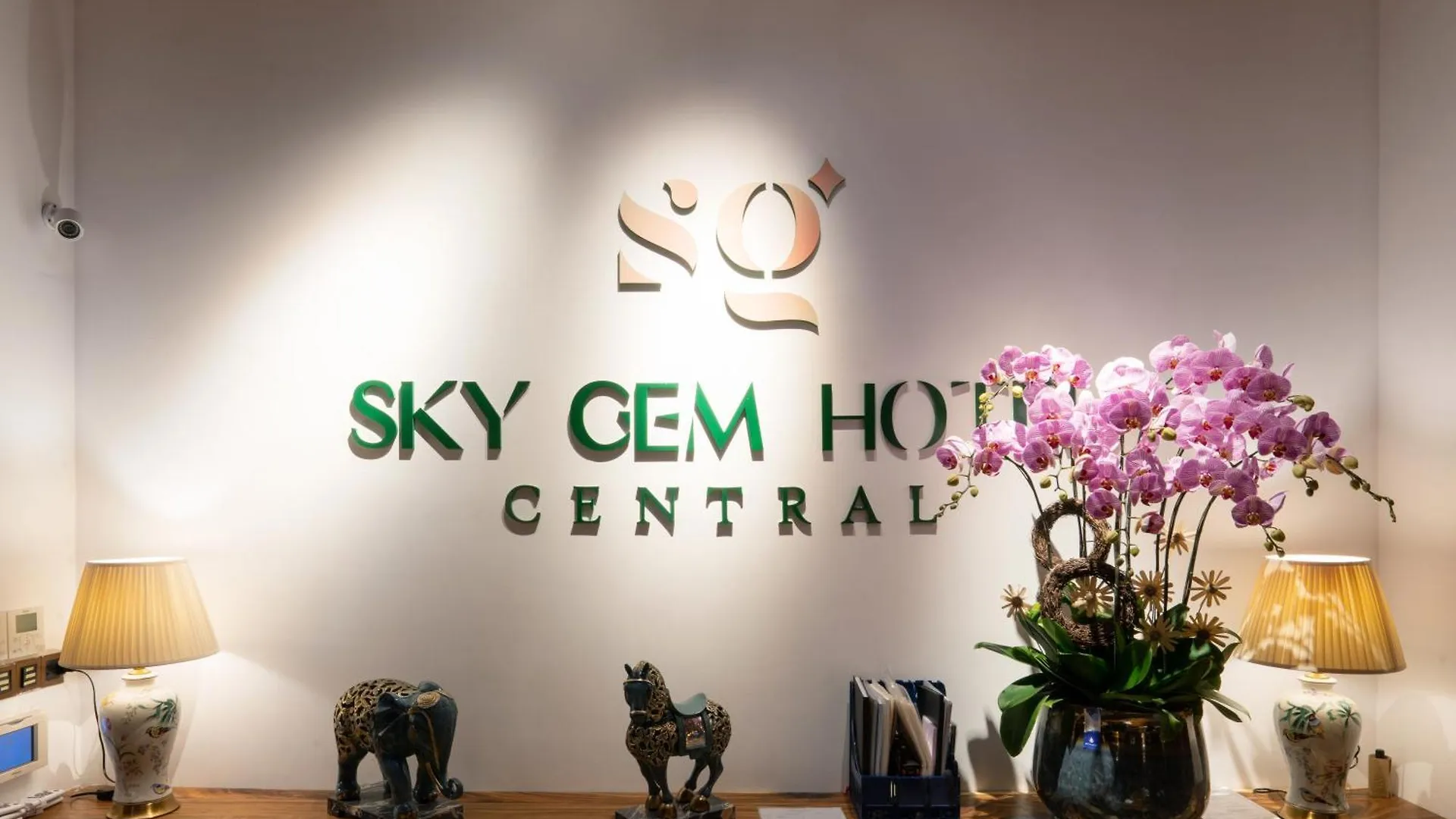 Sky Gem Central Hotel Ho Chi Minh City 4*,